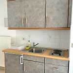 5061 Saarstr 8a *